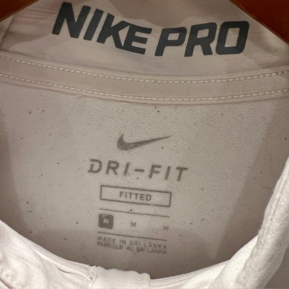 Nike Pro Men's White Long Sleeve Shirt 1/4 Zip Fitted - Picture 3 of 9